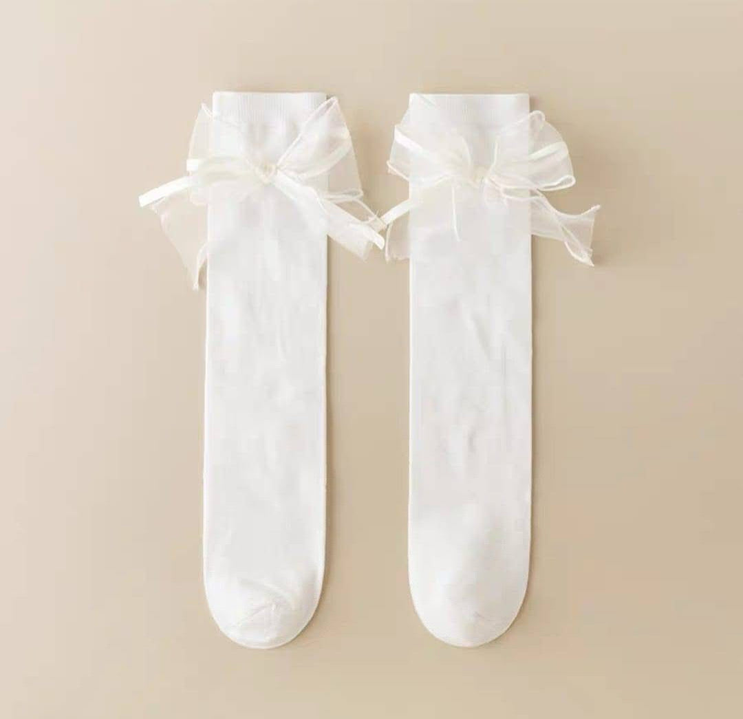 Girls Knee High Bow Socks – White