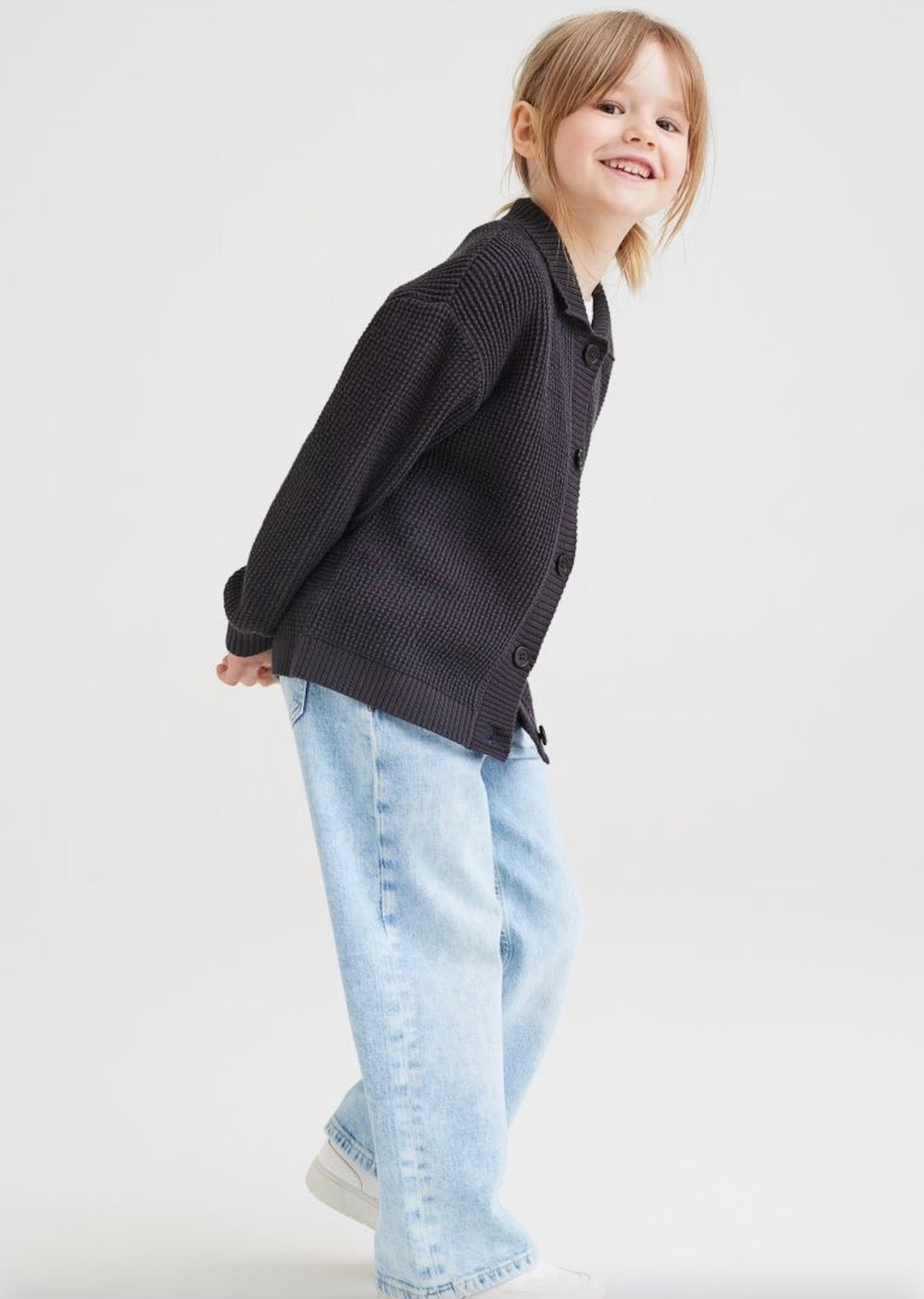 Kids Unisex Cardigan Jacket, 
Size 4-6 Years