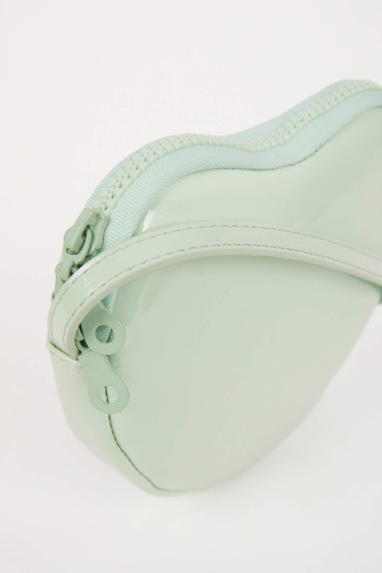 LCW Girls Heart-Shaped Mini Crossbody Bag