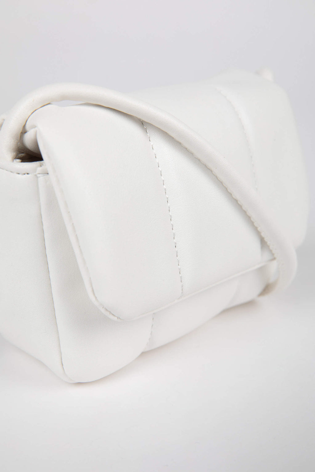 LCW Girls Padded Mini Crossbody Bag