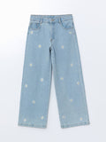 LC Waikiki girls' light-wash wide-leg jeans decorated with embroidered white daisies
